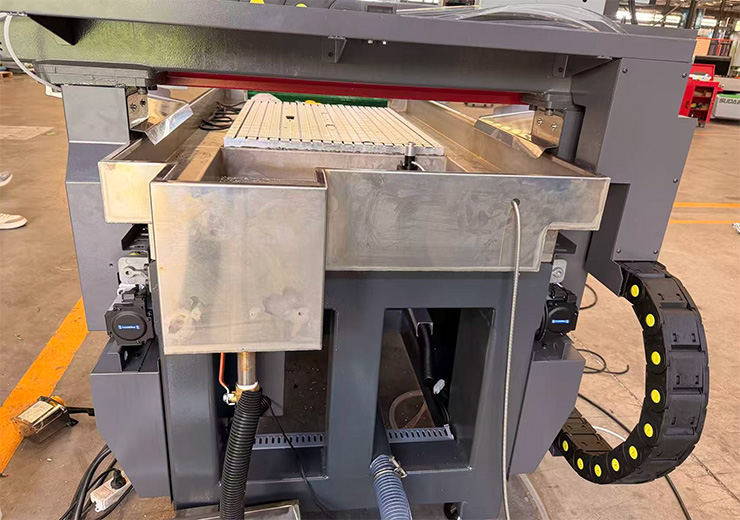 Cast Iron Heavy-duty Body
